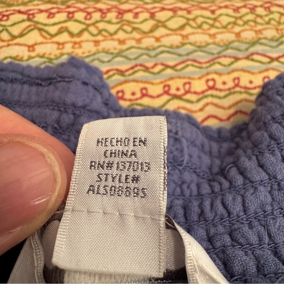 Three Dots Blue Crepe Material Pull on Elastic Waist Shorts with pockets XL - Picture 4 of 5